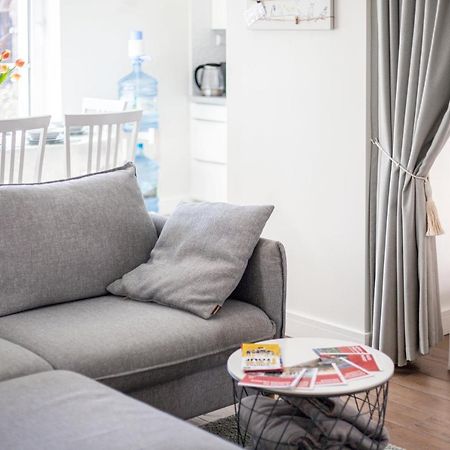 3 Bedroom Apartment 24H Self Check In, Free Parking, Ac, Fireplace Vilnius Exterior photo