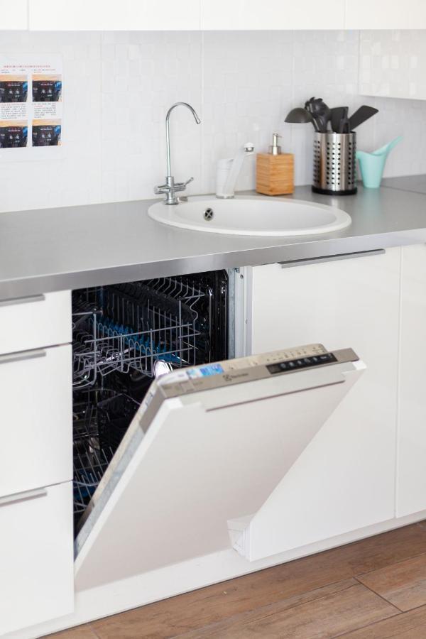 3 Bedroom Apartment 24H Self Check In, Free Parking, Ac, Fireplace Vilnius Exterior photo