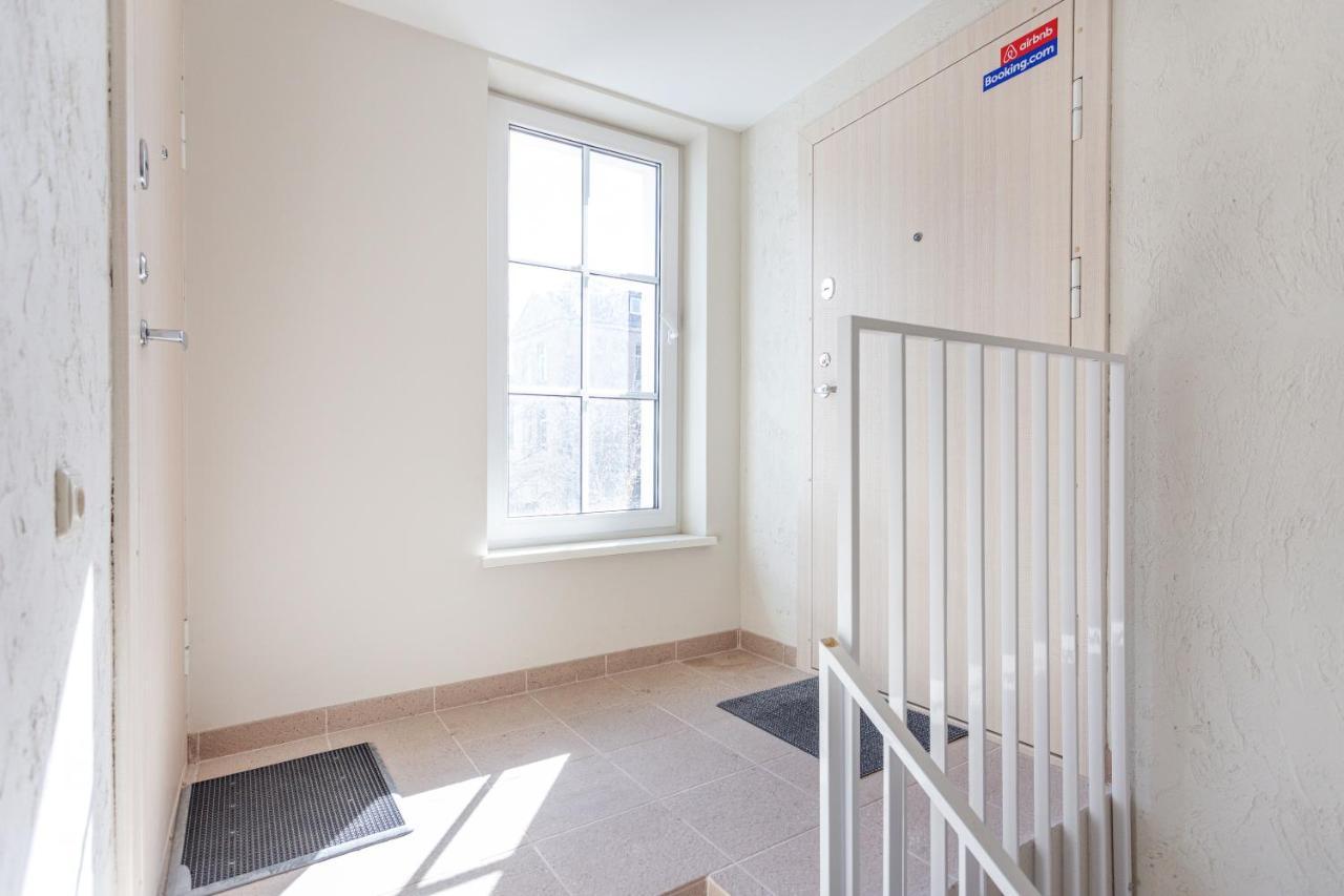 3 Bedroom Apartment 24H Self Check In, Free Parking, Ac, Fireplace Vilnius Exterior photo