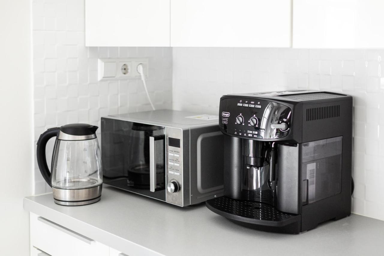 3 Bedroom Apartment 24H Self Check In, Free Parking, Ac, Fireplace Vilnius Exterior photo